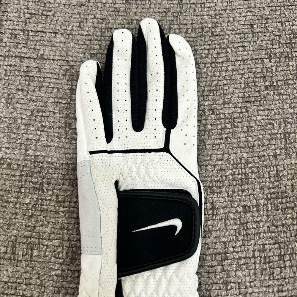 Nike Black and White Sports Glove